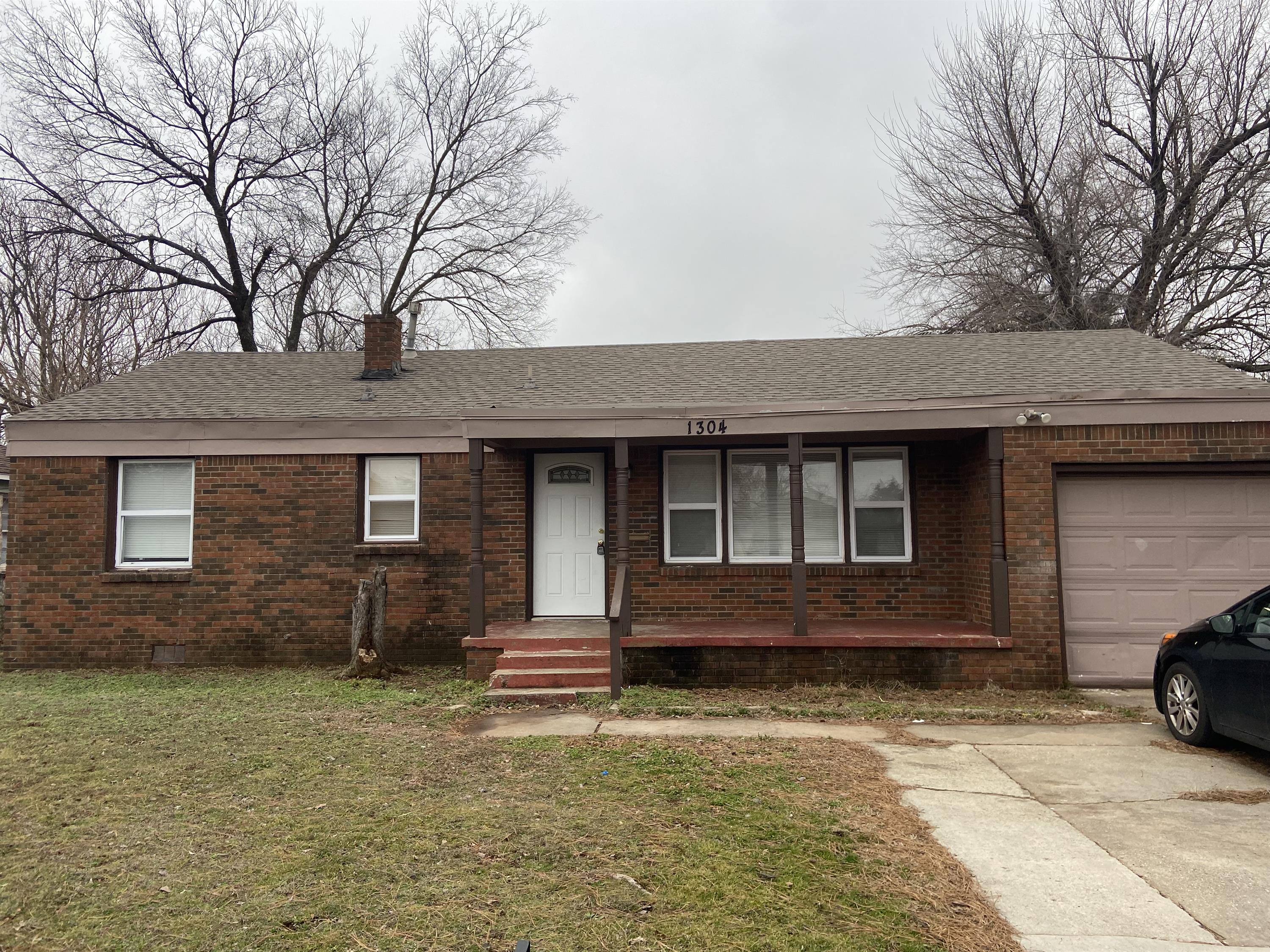 1304 Campbell Road