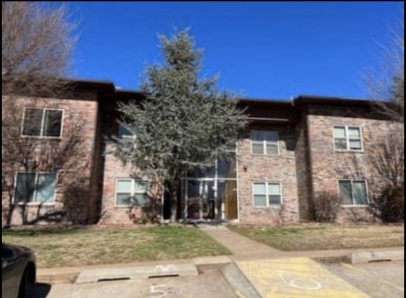 1015 East Hurd Street - 1